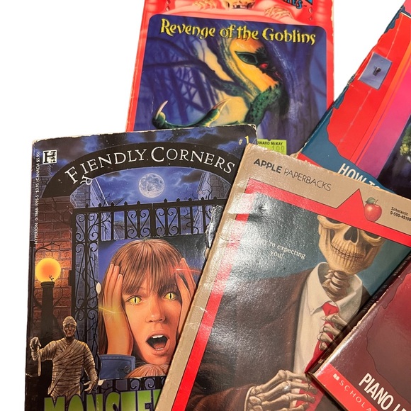 Lots of 5 scary paperback books Goosebumps & more - Picture 3 of 3
